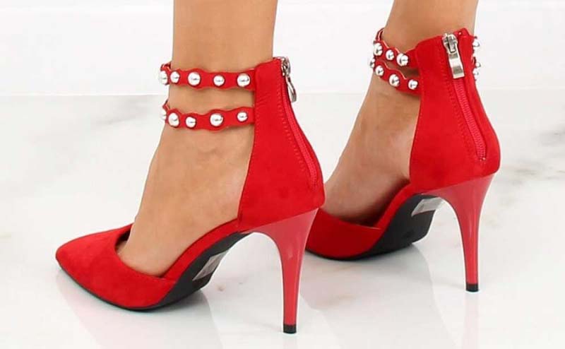 pantofi rosii super trendy